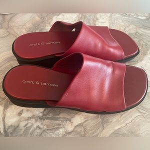 Croft & Barrow 90’s chunky red slip-on leather sandal 9